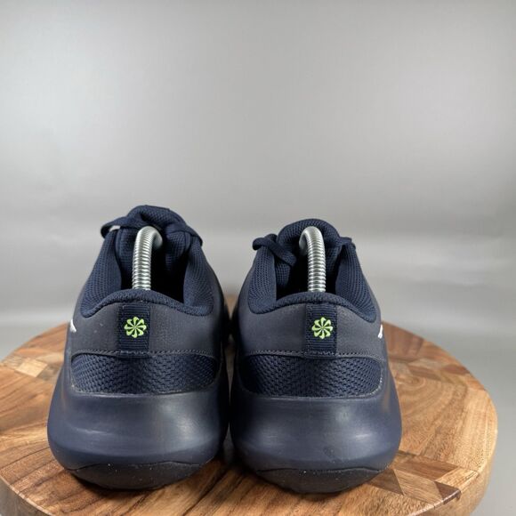 Nike Legend Essential 3 Next Nature Obsidian Mens 10 Top Sneakers DM1120-403 - Picture 4 of 8